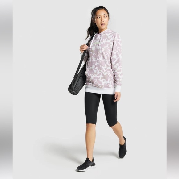 (NWOT) Gymshark Camo Graphic Oversized White/ Purple Hoodie, Medium - Picture 4 of 15